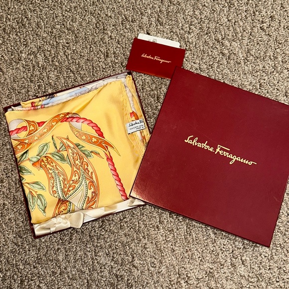 Ferragamo Silk Scarf~Vintage - Picture 2 of 6